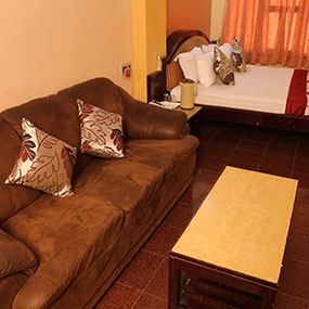 Hotel Mahaveer International